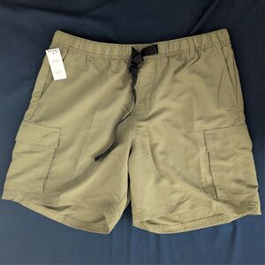 NWT RSQ Tillys Men’s Large Utility Nylon Shorts Moss Green Belted Cargo Outdoor